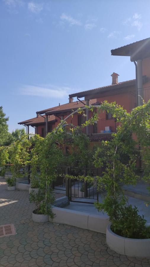 Slowliday Viverone Kültér fotó