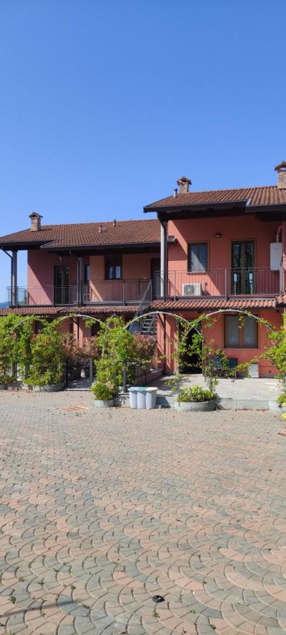 Slowliday Viverone Kültér fotó