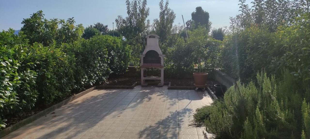 Slowliday Viverone Kültér fotó